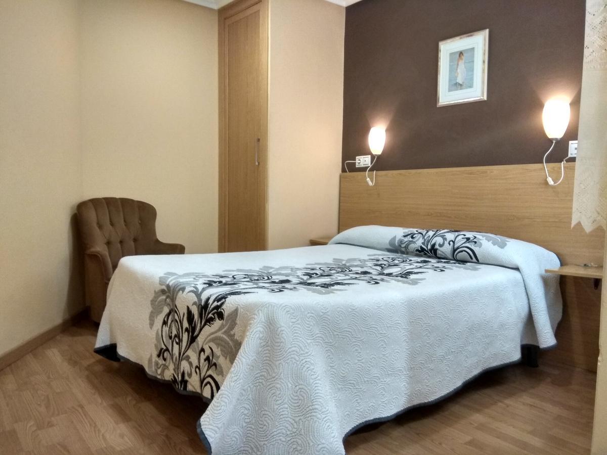 Hostal Lido Ourense Esterno foto