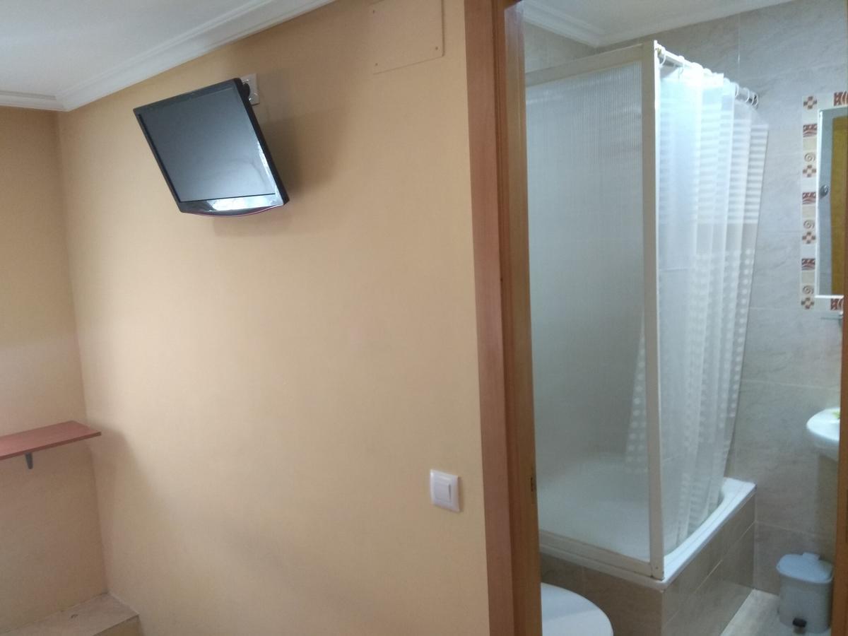 Hostal Lido Ourense Esterno foto
