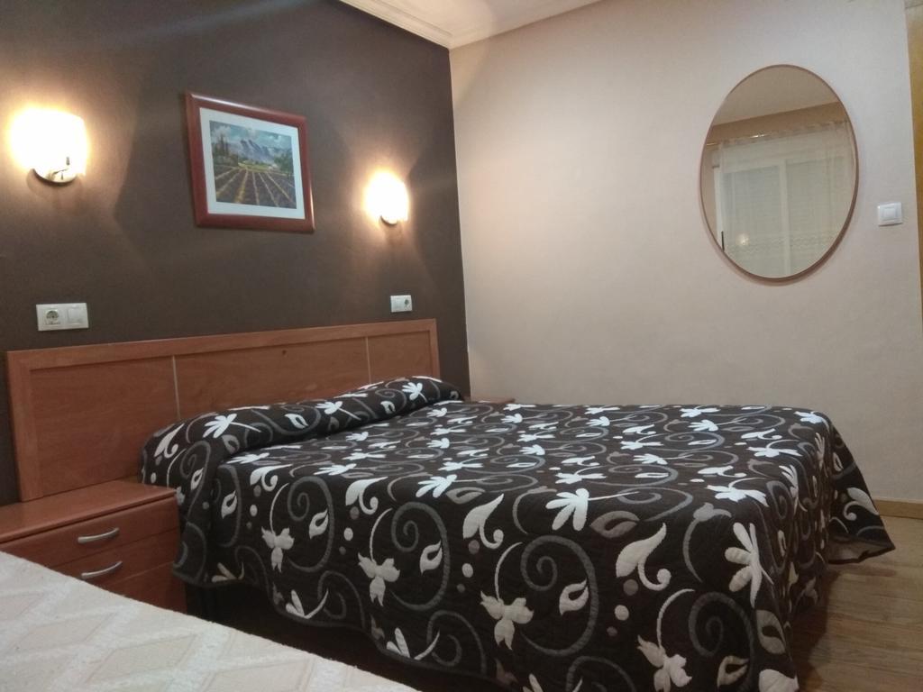 Hostal Lido Ourense Esterno foto